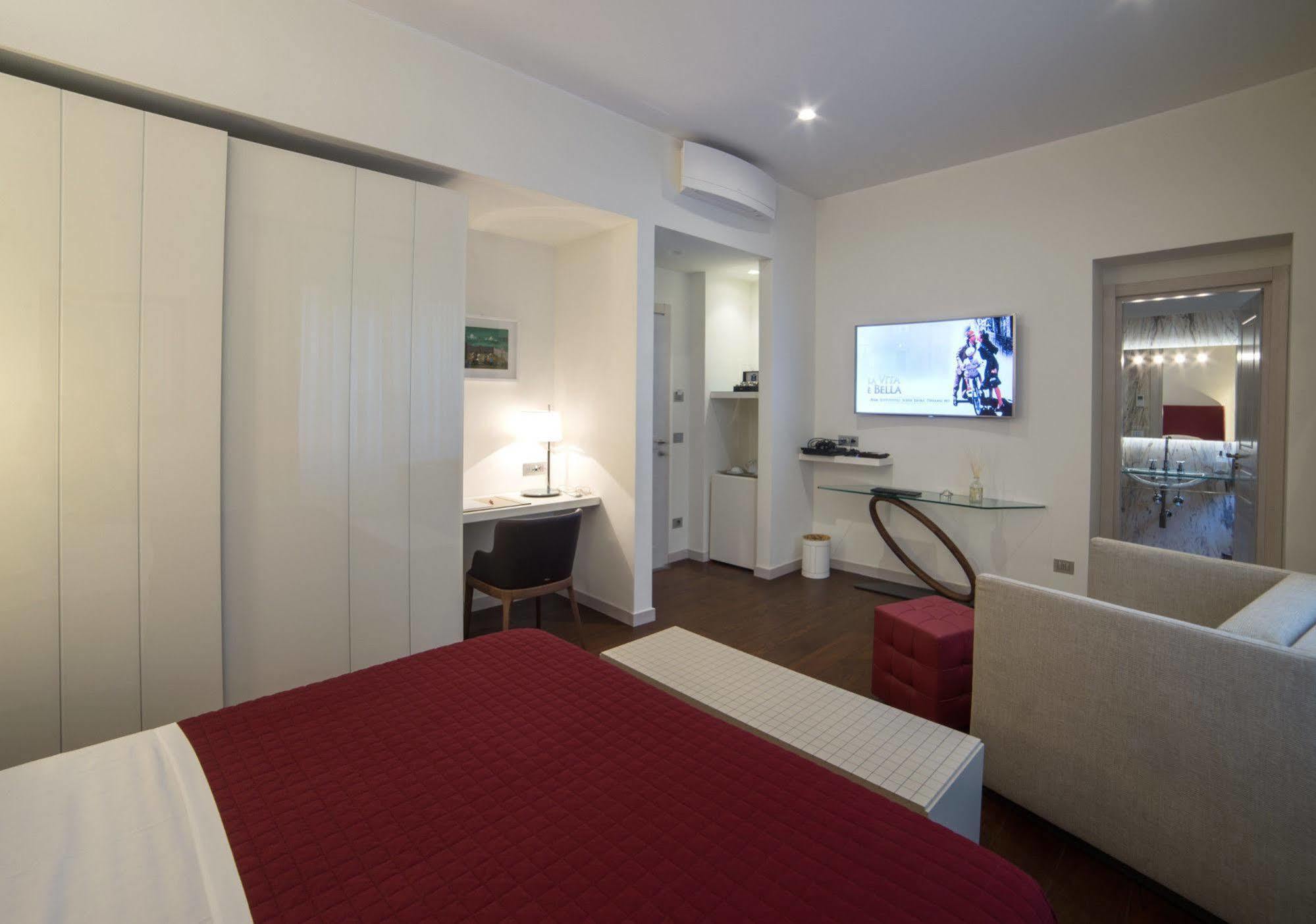 Town House Morgana Bed & Breakfast Reggio di Calabria Exterior photo