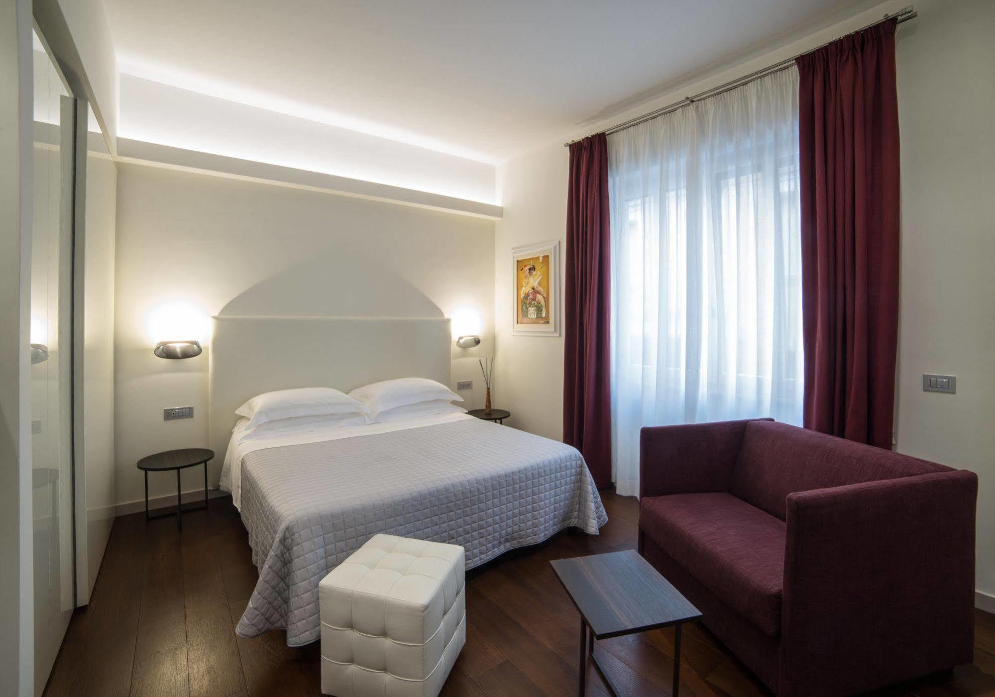 Town House Morgana Bed & Breakfast Reggio di Calabria Exterior photo