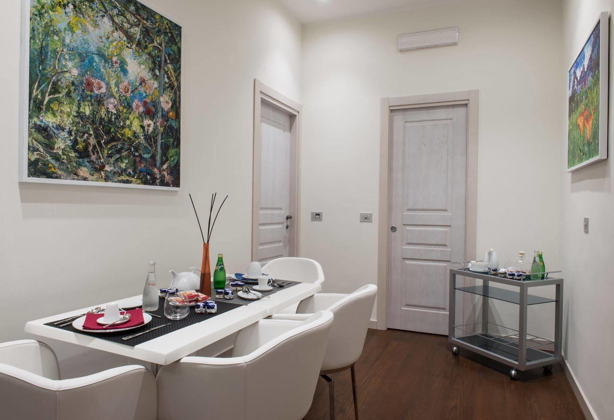 Town House Morgana Bed & Breakfast Reggio di Calabria Exterior photo